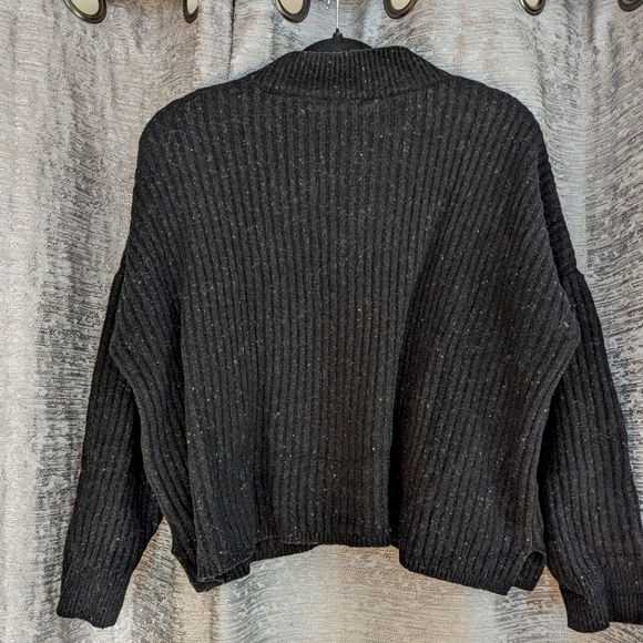 Donegal (Re)sourced Cashmere Ribbed Mockneck Pullover Sweater - Picture 3 of 3